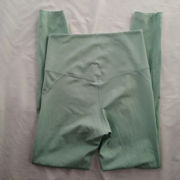 Girlfriend Collective Compressive High Rise  Leggings 28" in Mint Green Small - Picture 5 of 16